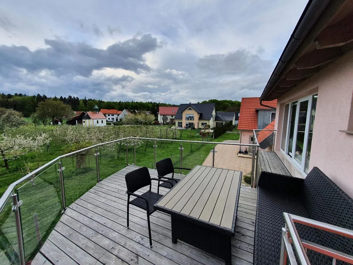 Gasthof Pension am Kirschgarten Goessweinstein