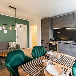 Arbio I Cozy Augsburg-goeggingen Apartment